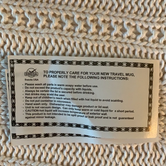 Element travel mug, travel cup, & sunglasses case - Picture 6 of 8